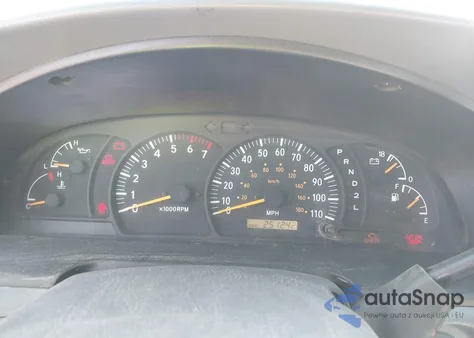 2000 Toyota Tundra Sr5 V8 z USA, uszkodzony, nr VIN 5TBBT4413YS032484